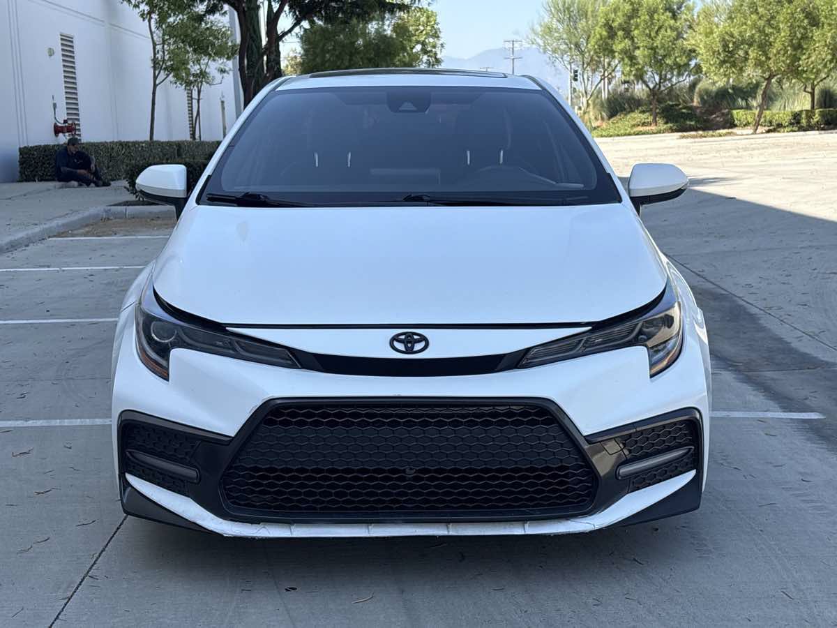 Used 2022 Toyota Corolla SE w/ Carpet Mat Package (TMS) FWD image 8