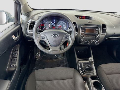 Used 2017 Kia Forte LX FWD image 17