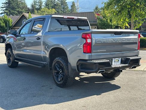 Used 2021 Chevrolet Silverado 1500 LT Trail Boss w/ Bed Protection Package image 8