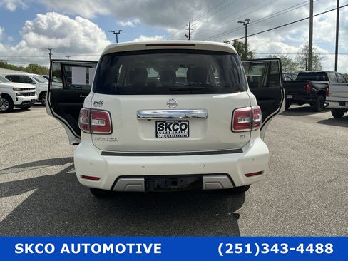 Used 2018 Nissan Armada SL w/ Premium Package image 32