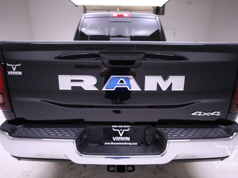 New 2026 RAM 2500 Tradesman AWD/4WD image 4