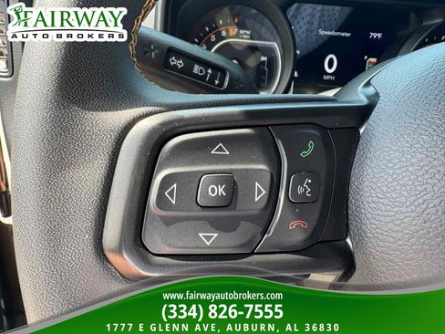 Used 2024 Jeep Gladiator Sport AWD/4WD image 19