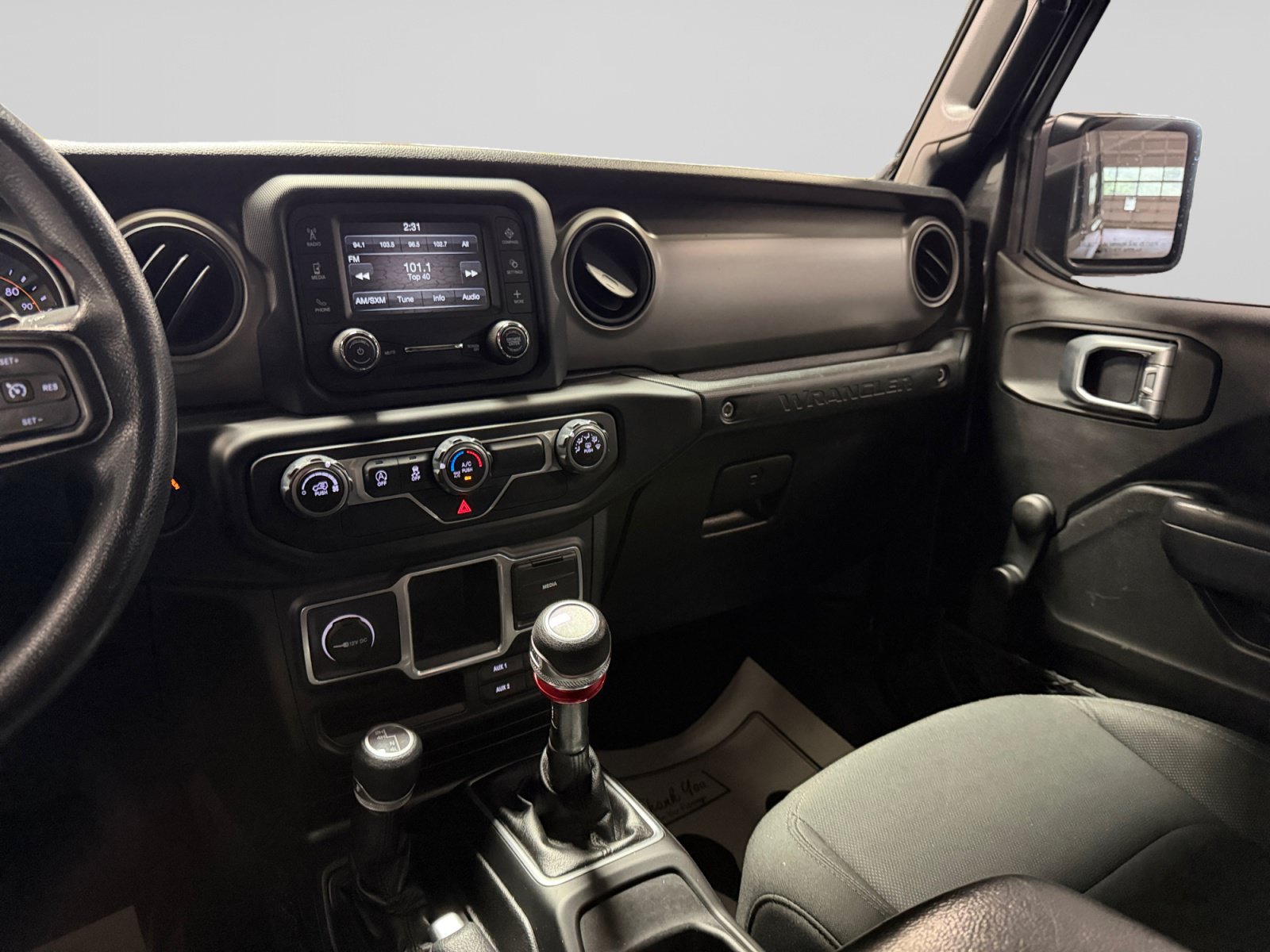 Used 2018 Jeep Wrangler Unlimited Sport AWD/4WD image 21