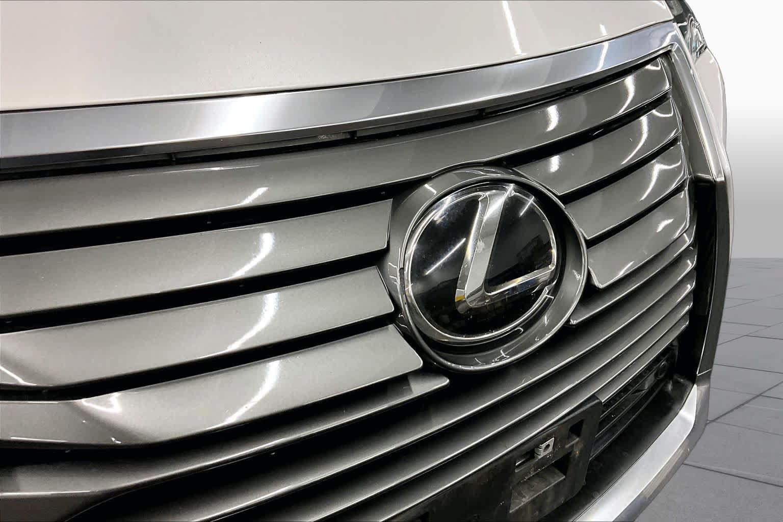 Used 2018 Lexus RX 350 FWD w/ Premium Package image 29