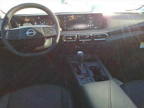 New 2026 Nissan Sentra SR image 9