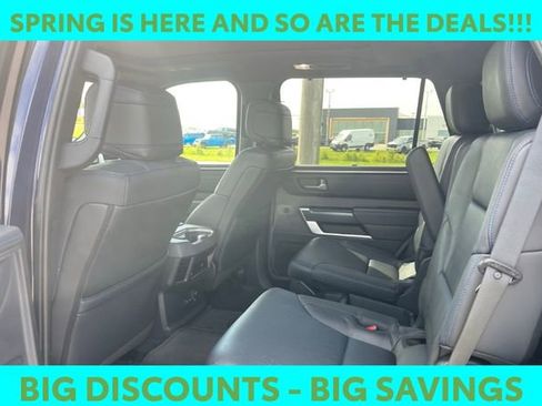 Used 2024 Toyota Sequoia Platinum image 9