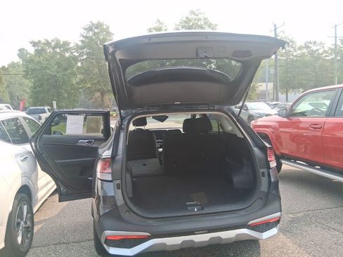Certified 2024 Kia Sportage LX AWD/4WD image 17