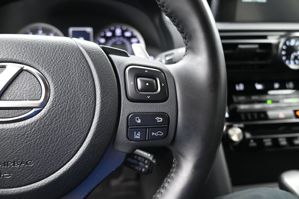 Used 2024 Lexus IS 300 w/ Comfort Package RWD image 31
