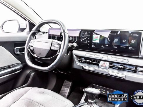 Used 2025 Kia K4 EX image 19