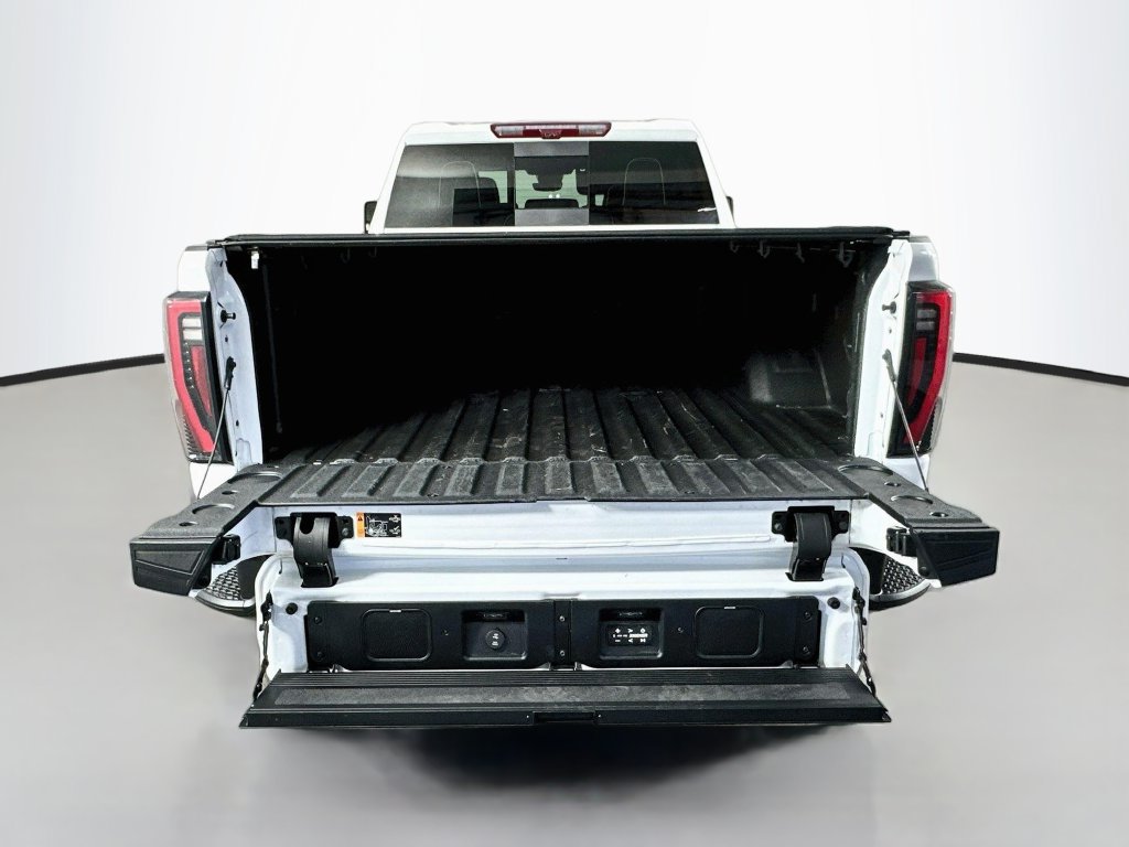 Used 2024 GMC Sierra 2500 AT4X AWD/4WD image 29