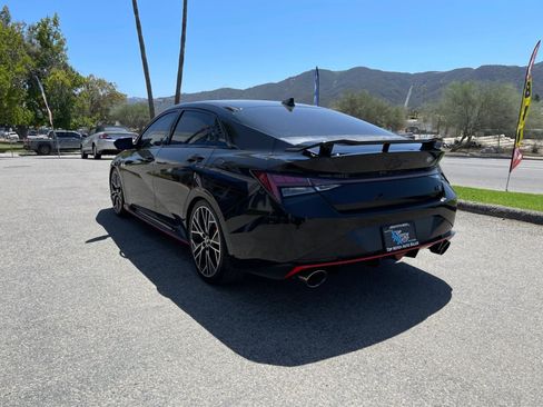 Used 2022 Hyundai Elantra N FWD image 7
