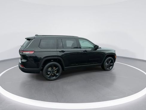 New 2026 Jeep Grand Cherokee L Limited image 8