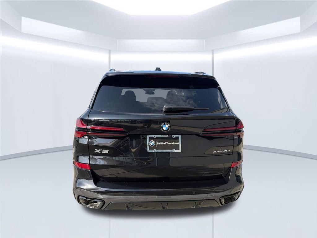 New 2026 BMW X5 xDrive40i w/ M Sport Package AWD/4WD image 5