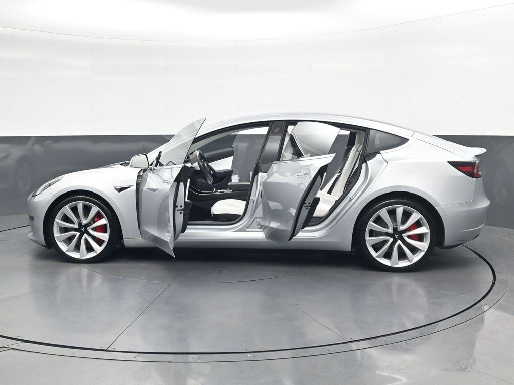 Used 2018 Tesla Model 3 Performance AWD/4WD image 34