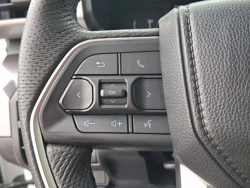 Certified 2024 Toyota Tacoma SR5 image 19