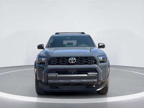 Used 2025 Toyota 4Runner TRD Off-Road Premium AWD/4WD image 5