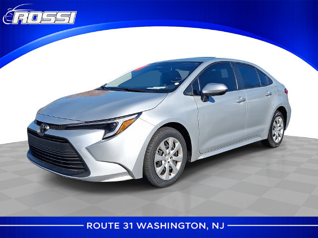 Used 2026 Toyota Corolla LE FWD image 1