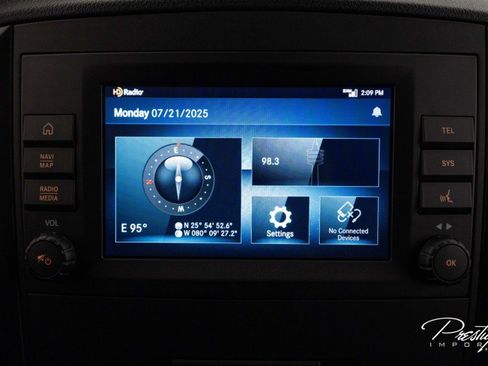 Used 2022 Mercedes-Benz Metris image 59