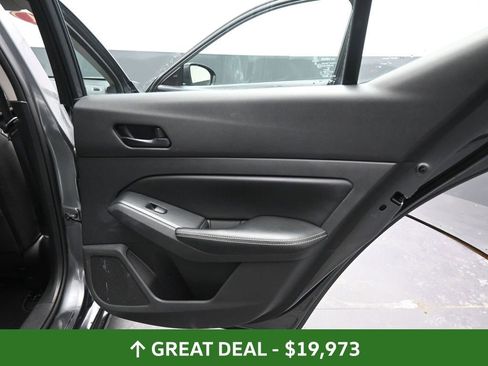 Used 2024 Nissan Altima 2.5 SV image 23