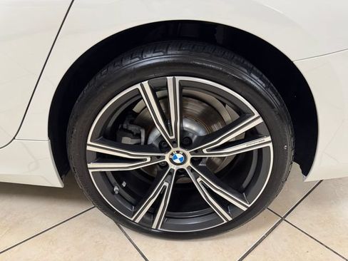 Used 2024 BMW 330i Sedan w/ Convenience Package RWD image 24