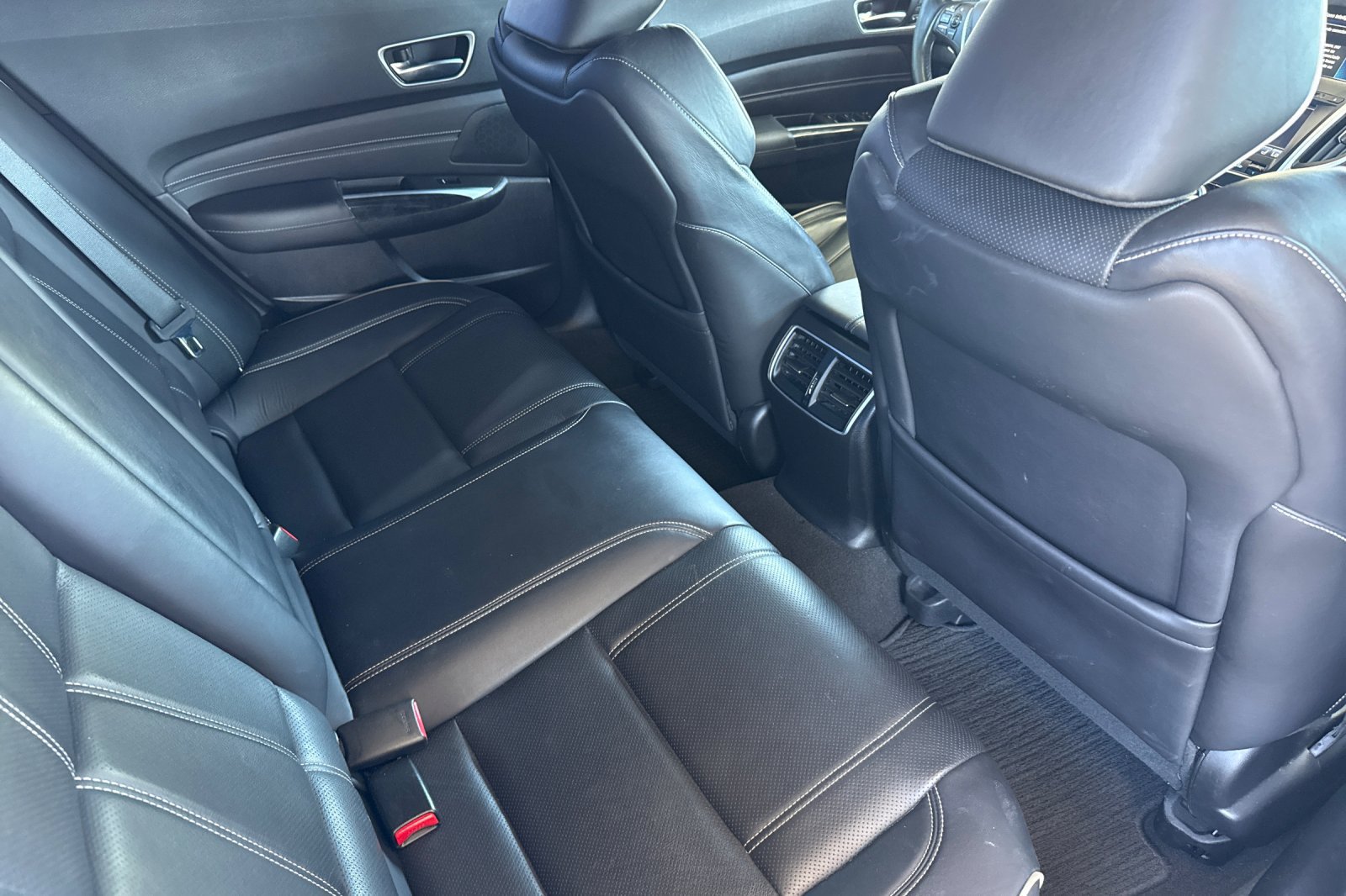 Used 2020 Acura TLX w/ Technology Package AWD/4WD image 23