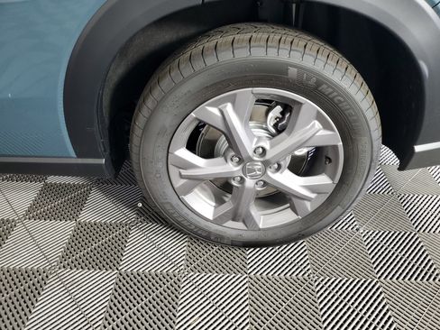 New 2026 Honda HR-V LX image 32