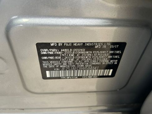 Used 2017 Subaru Forester 2.5i Premium w/ All-Weather Package image 34