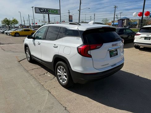 Used 2018 GMC Terrain SLE w/ Driver Convenience Package AWD/4WD image 9