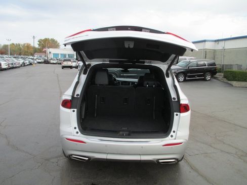 Certified 2023 Buick Enclave Essence w/ Experience Buick Package image 7