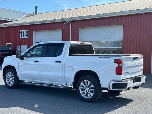 Used 2020 Chevrolet Silverado 1500 Custom w/ Custom Max Trailering Package image 6