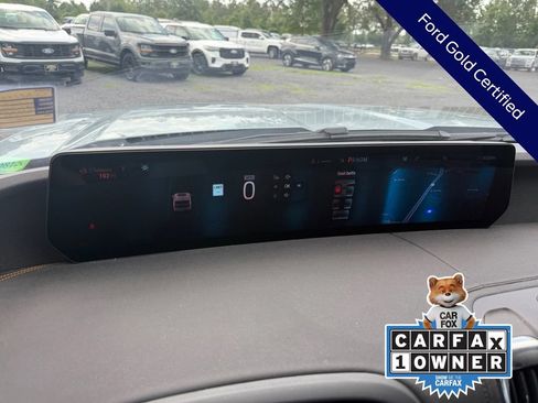 Certified 2025 Ford Expedition Tremor AWD/4WD image 39
