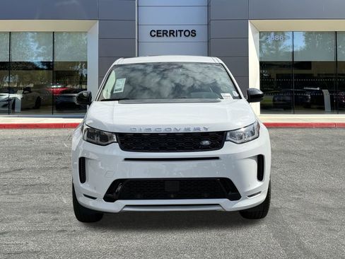 New 2025 Land Rover Discovery Sport S image 3