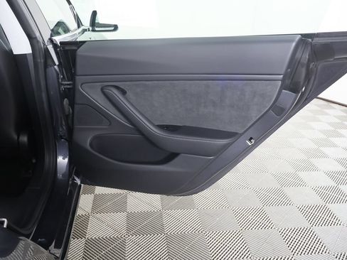 Used 2020 Tesla Model 3 Long Range AWD/4WD image 28