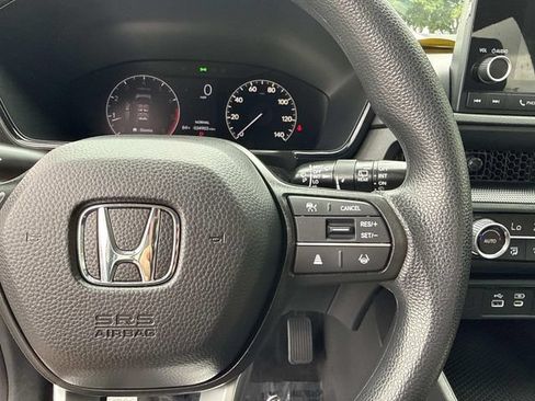 Certified 2024 Honda CR-V EX image 30
