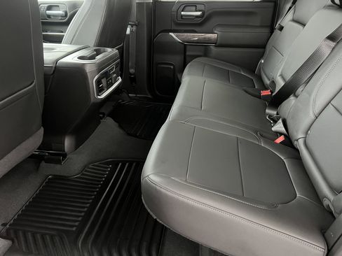 Used 2021 Chevrolet Silverado 3500 LTZ w/ LTZ Premium Package image 18