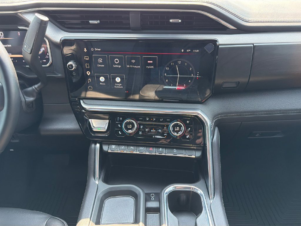 Used 2026 GMC Sierra 2500 Denali w/ Denali Reserve Package AWD/4WD image 17