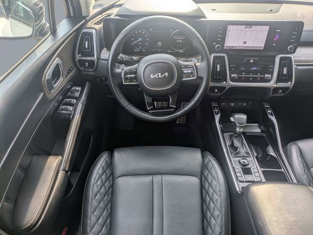 Used 2023 Kia Sorento SX Prestige AWD/4WD image 17