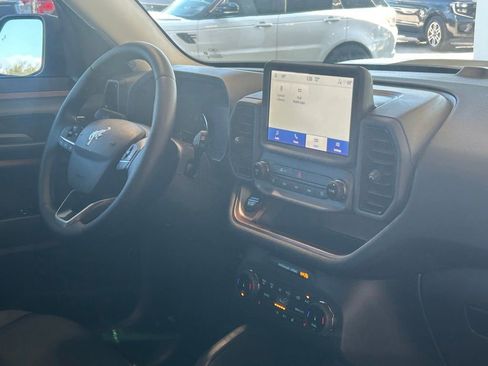 Used 2024 Ford Bronco Sport Outer Banks image 27