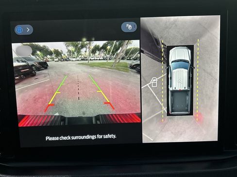 Certified 2024 Ford F250 Platinum w/ FX4 Off-Road Package image 24