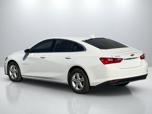 Used 2024 Chevrolet Malibu LT FWD image 3