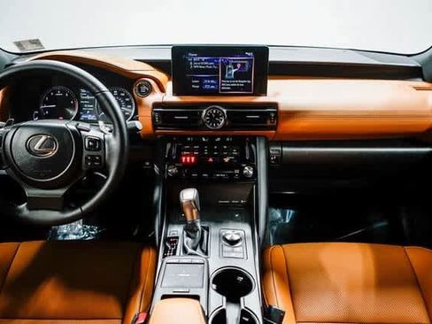 Used 2025 Lexus IS 300 F Sport image 11