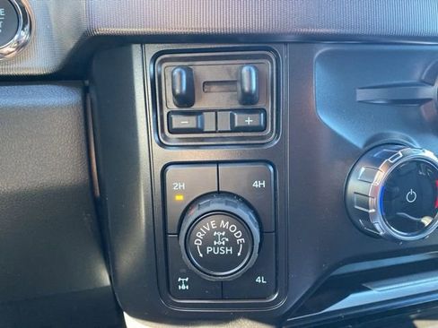 New 2026 Ford F250 Platinum w/ Tremor Off-Road Package image 30