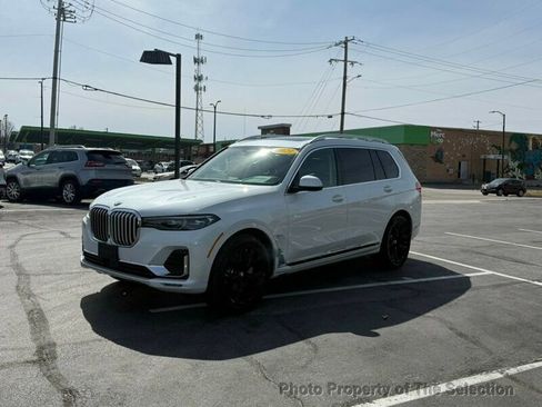 Used 2021 BMW X7 xDrive40i image 7