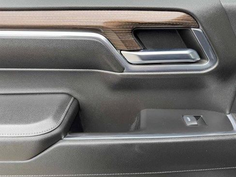 Used 2023 Chevrolet Silverado 1500 RST RWD image 39
