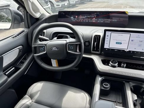 New 2027 Ford Expedition Active AWD/4WD image 13