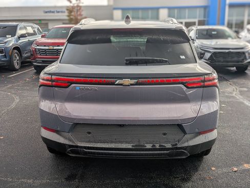 New 2026 Chevrolet Equinox EV LT FWD image 7