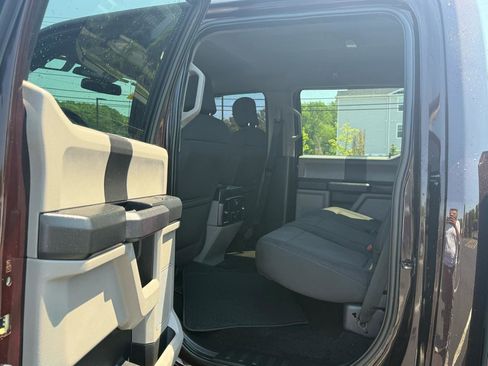 Used 2018 Ford F150 XL w/ Equipment Group 101A Mid AWD/4WD image 10