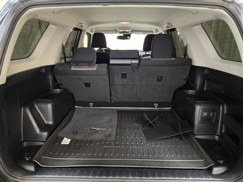 Used 2021 Toyota 4Runner SR5 image 33