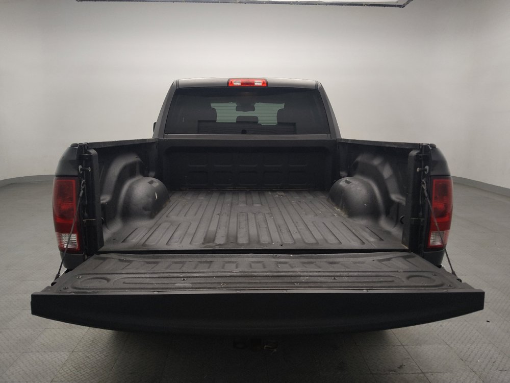 Used 2019 RAM 1500 Tradesman w/ Chrome Plus Package RWD image 29