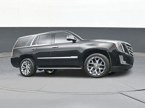 Used 2020 Cadillac Escalade Luxury image 53